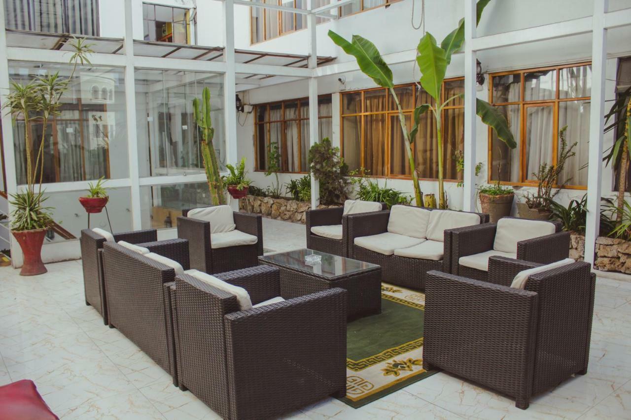 Hostal Premier Arequipa Buitenkant foto